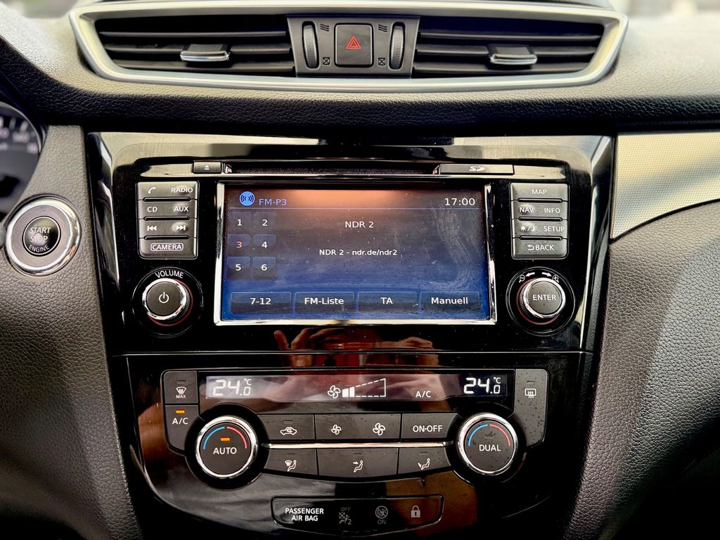 Nissan Qashqai 1.6 N-Connecta 360°K+Navi+Shz.+Tempomat – Ansicht 19