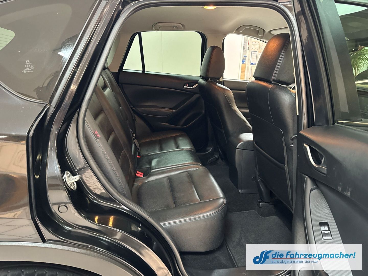 Fahrzeugabbildung Mazda CX-5 Sports-Line AWD 4x4 AUTOMATIK 2.2 SKYACTIV-