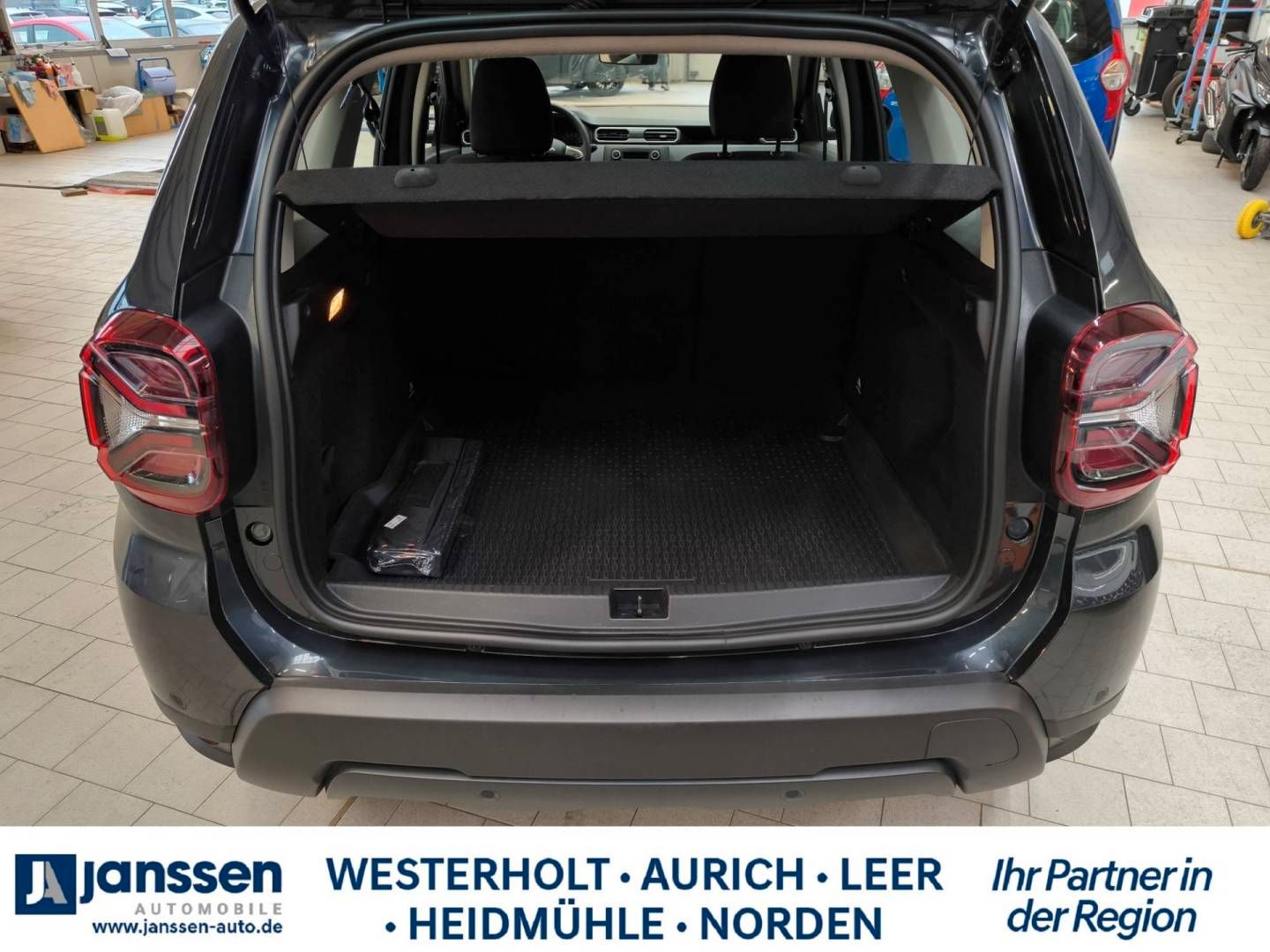 Fahrzeugabbildung Dacia DUSTER Essential TCe 100 ECO-G