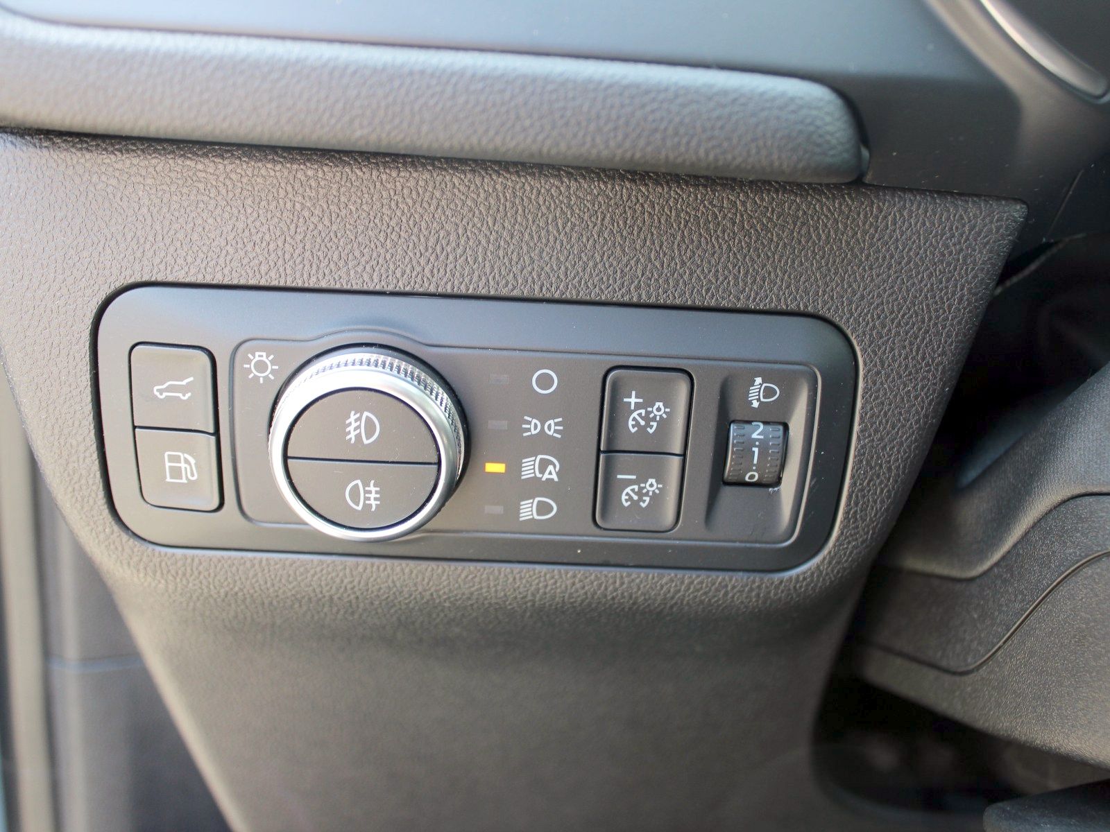 Fahrzeugabbildung Ford Kuga Plug-In Hybrid Titanium 2,5 Duratec