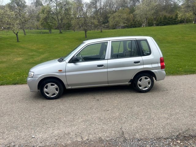 Mazda Demio 1.4 / Klima / 32.000 km