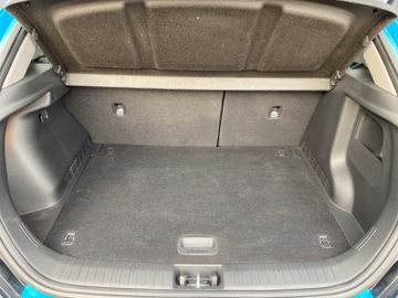 Hyundai Kona Select Elektro Kam.+KeyLess+Navi+SHZ+ACC