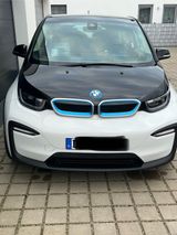 BMW i3 (120 Ah),NAVI,LED,DAB,Wärmepumpe,Harm.,Sportp - BMW i3 in München