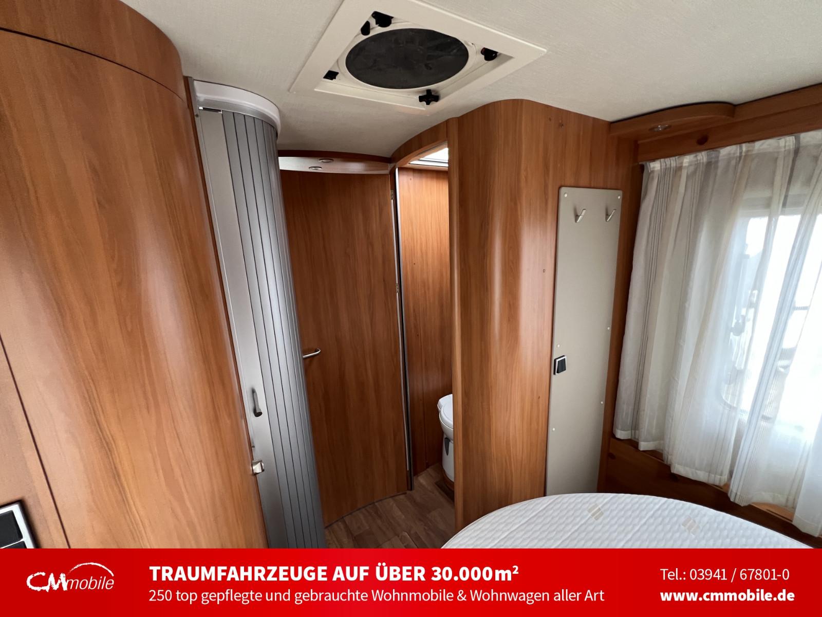 HYMER / ERIBA / HYMERCAR Tramp  SL 708 - Garage - Solar -