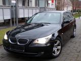 BMW 530d Touring/Navi/Leder/Multi./PDC/SHZ/Temp. - BMW 530 aus 2008: Kombi, 530d