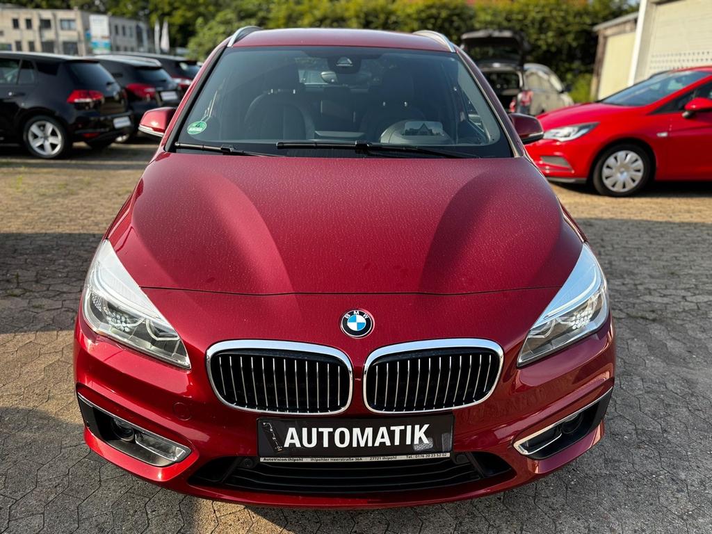BMW 225