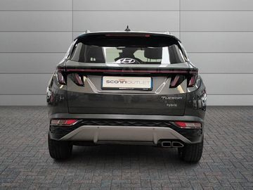Hyundai TUCSON - 11