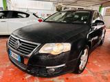 Volkswagen Passat 2.0 TDI DPF Var. Highline - Volkswagen Passat aus 2007: Highline