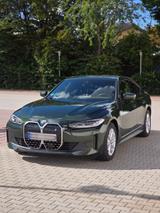 BMW i4 eDrive35 San Remo Green metalic - BMW i4: Privatanbieter