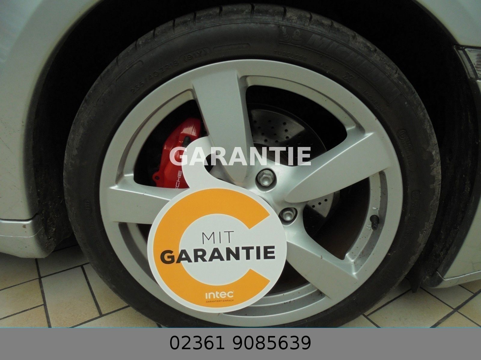 Fahrzeugabbildung Ford C-MAX Titanium/Klima/Navi/Pdc+Kamera/TÜV NEU