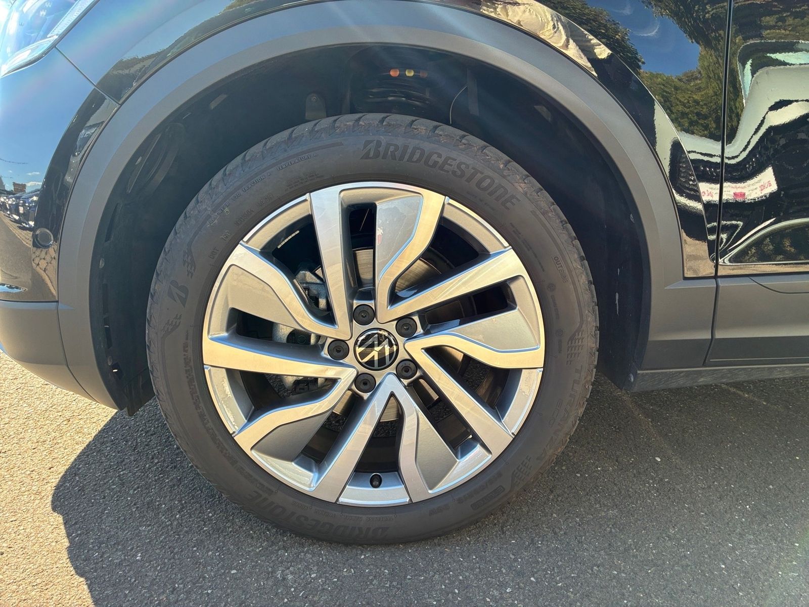 Fahrzeugabbildung Volkswagen T-Roc 1.5 TSI Goal LED,Navi,PDC,SHZ,ACC,Virtual
