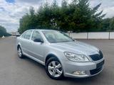Skoda Octavia 1.6 Lim. Ambiente*GARANTIE*AUTOMATIK*TÜV - Skoda Octavia mit Benzin-Antrieb: Limousine, 1.6