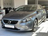 Volvo V40 Kinetic T3 Automatik/R-Cam/Einparkh./Sitzhz. - Volvo V40: Automat