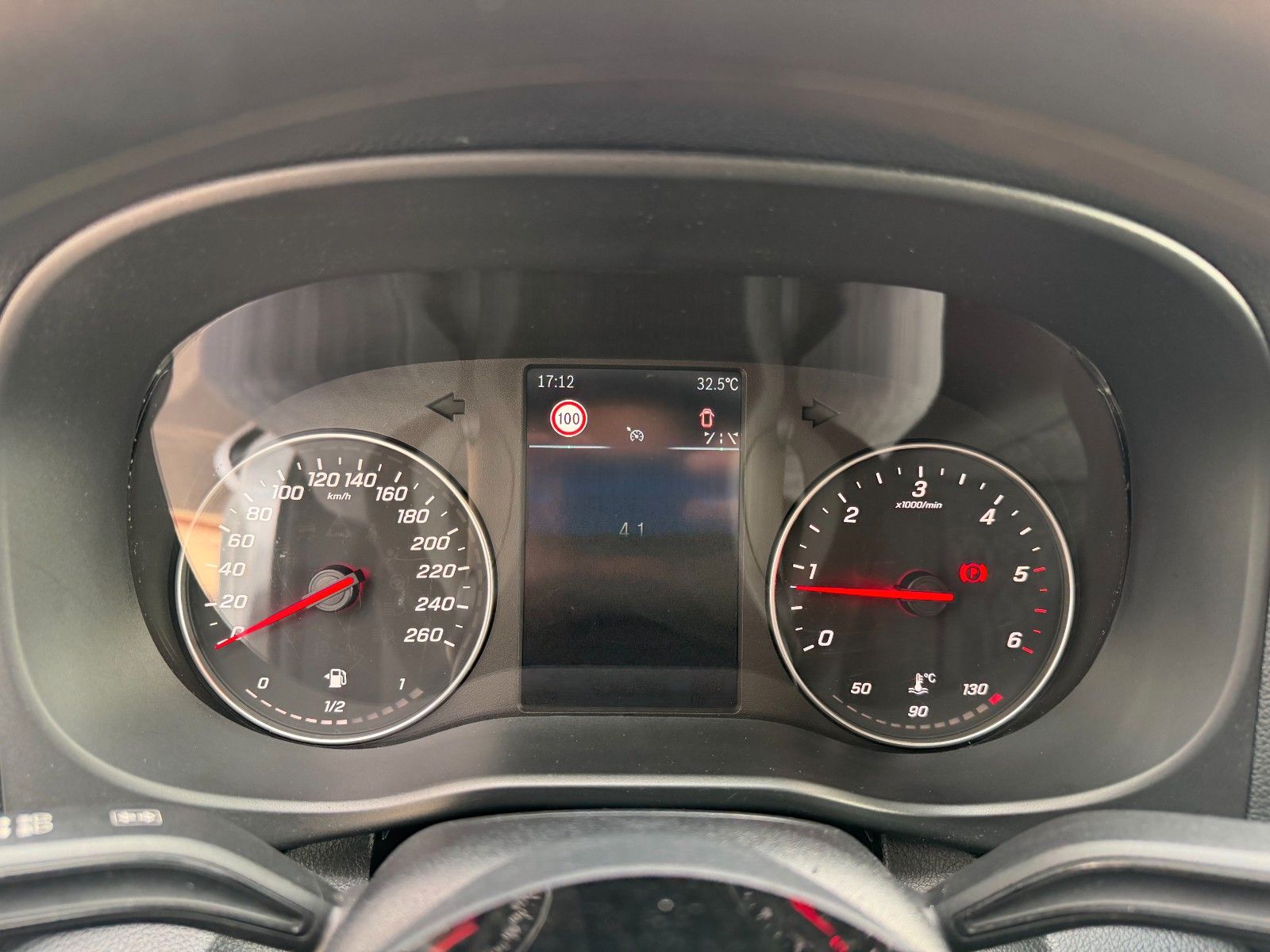 Fahrzeugabbildung Mercedes-Benz Vito 116 CDI Extral Klima Kamera SHZ