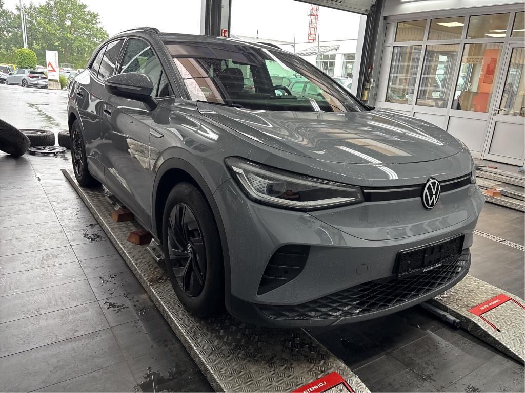 Volkswagen ID.4 Pure 109 kW MATRIX/ACC/LANE/SHZ imagem 2
