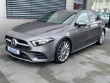Mercedes-Benz A 180 AMG Line Automatik Navi PDC SHZ - Mercedes-Benz A 180 Gebrauchtwagen in Mönchengladbach