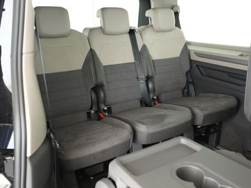 Volkswagen T7 Multivan - 9