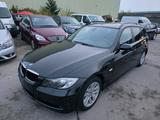 BMW 320i touring Vollausstatung - BMW 320 aus 2006: Kombi