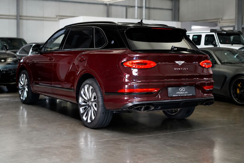 BENTLEY Bentayga 2024
