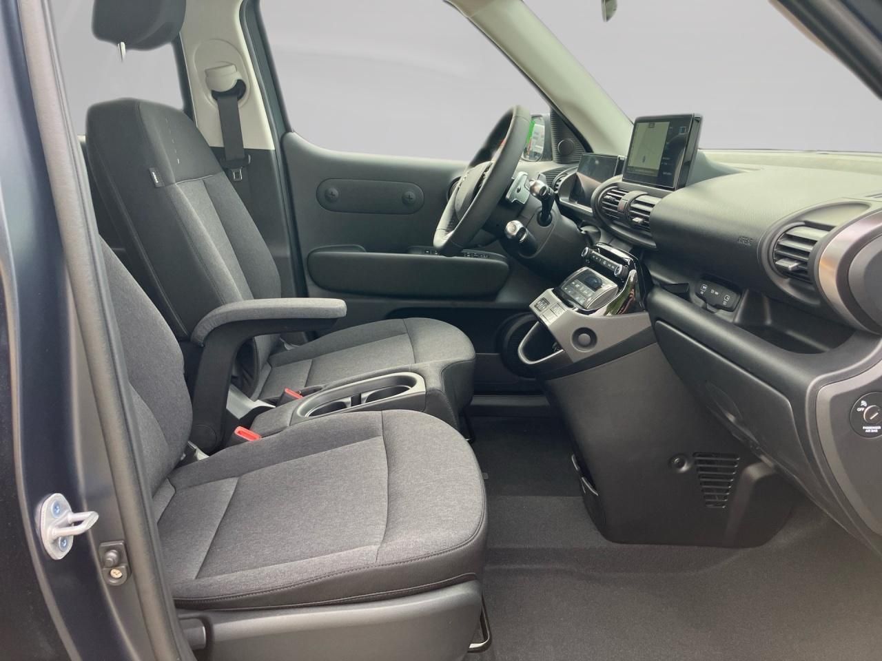Fahrzeugabbildung Hyundai INSTER EV (MY26) 42 kWh (97 PS) 2WD Trend Effizi