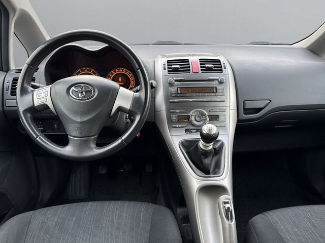 Auris Life *KLIMAAUTOMATIK+PDC HINTEN+ALU+CD