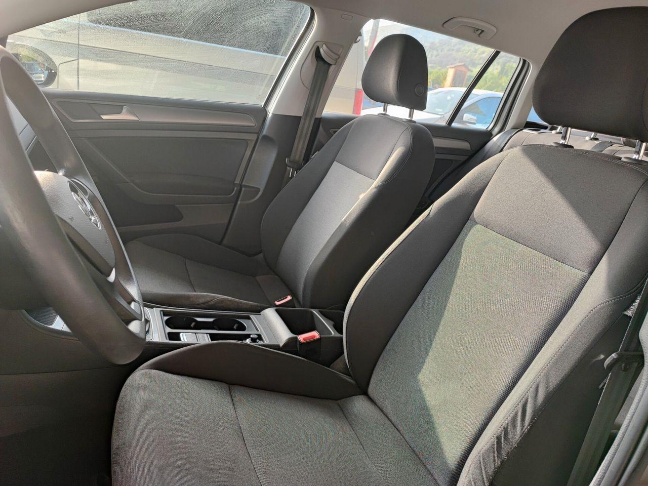 Volkswagen Golf 2013 — photo 9
