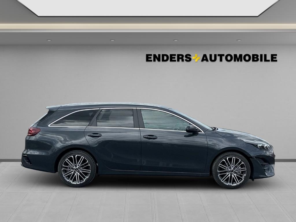 Kia Ceed_sw GT Line SW 1.5T 140 DCT7 GTL TEC
