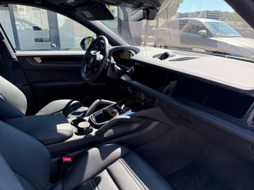 Porsche Cayenne - 10
