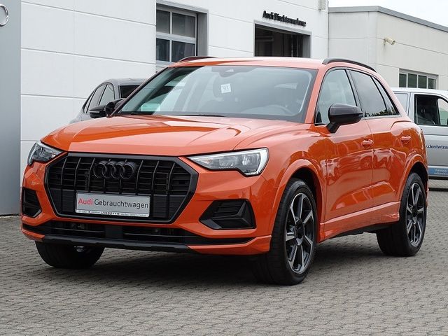 Q3 35 TFSI advanced / Optik-Paket