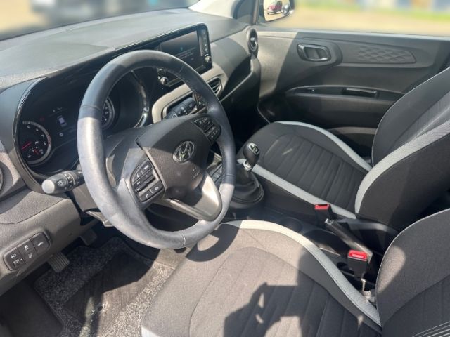 Fahrzeugabbildung Hyundai i10 Trend 1.2 EU6d Navi Apple CarPlay Android Au