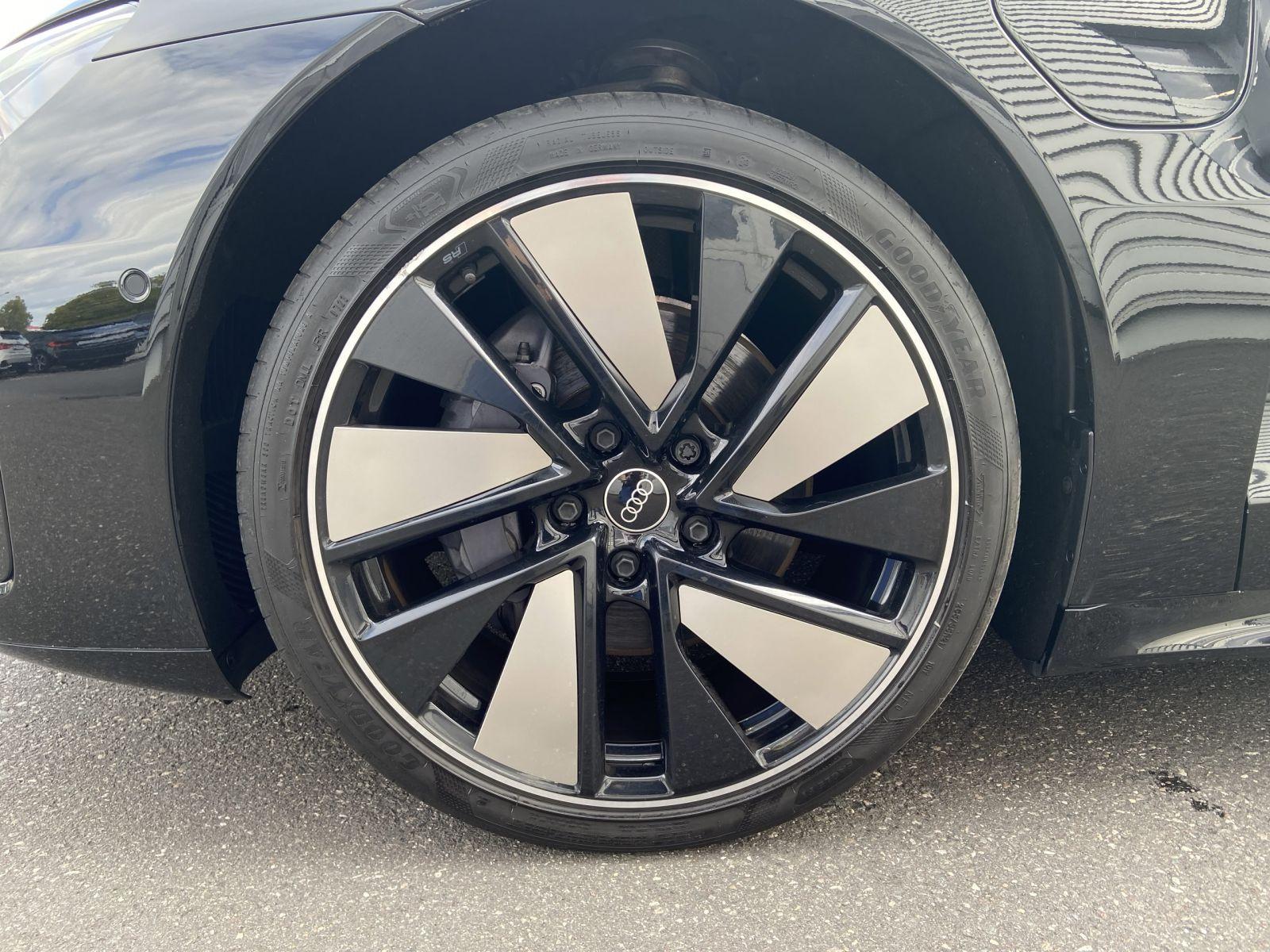 Audi e-tron GT quattro *Matrix*Pano*Air*B&O*