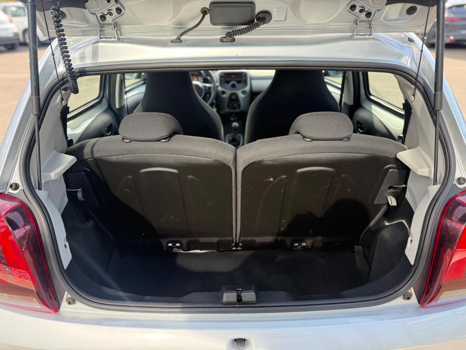 Peugeot 108 Active*KLIMA*FSP*USB*4SEASON*SERVICE+TÜV NEU