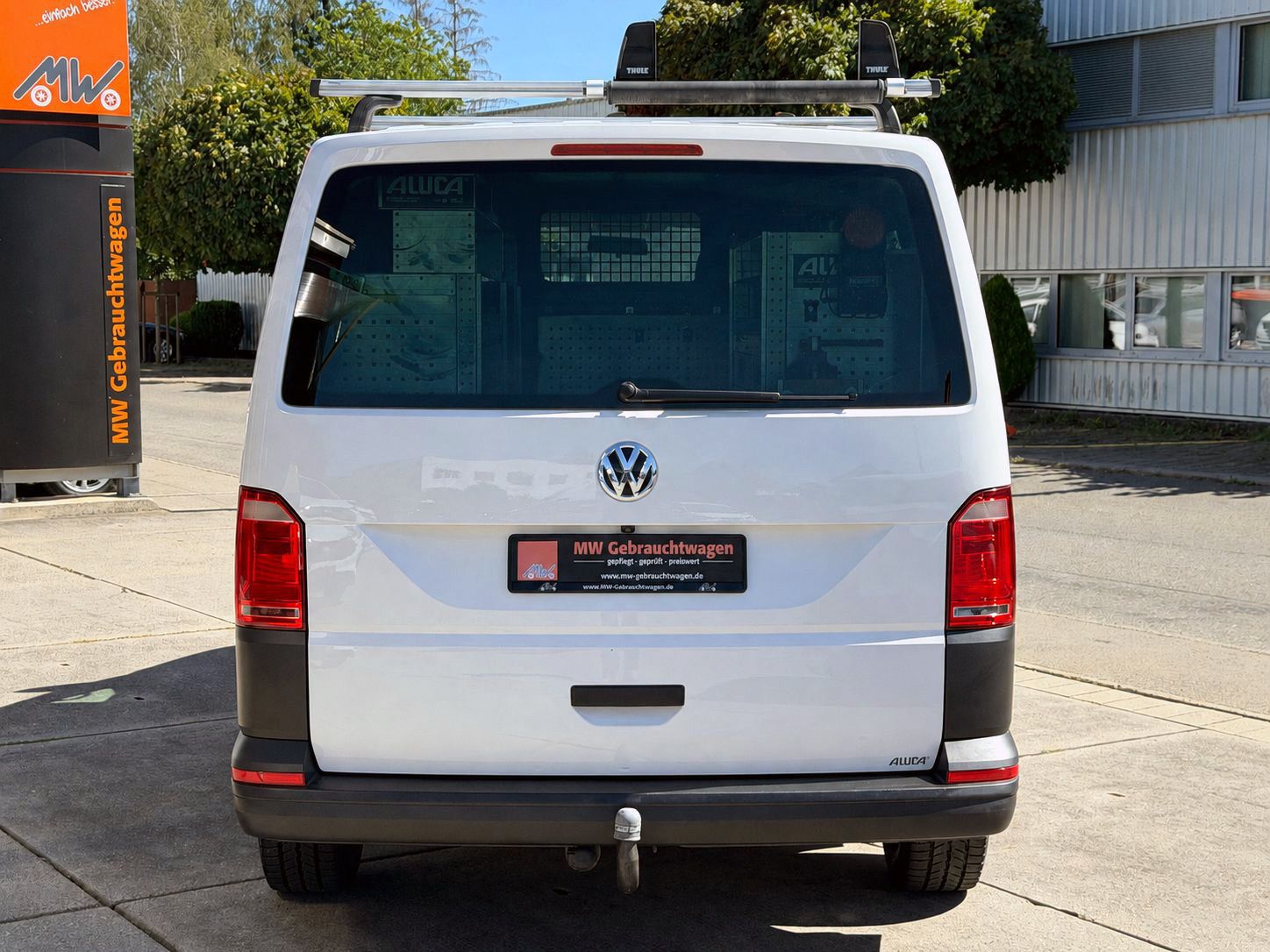Fahrzeugabbildung Volkswagen T6 Transporter Kasten lang 4Motion KAM NAV SHZ