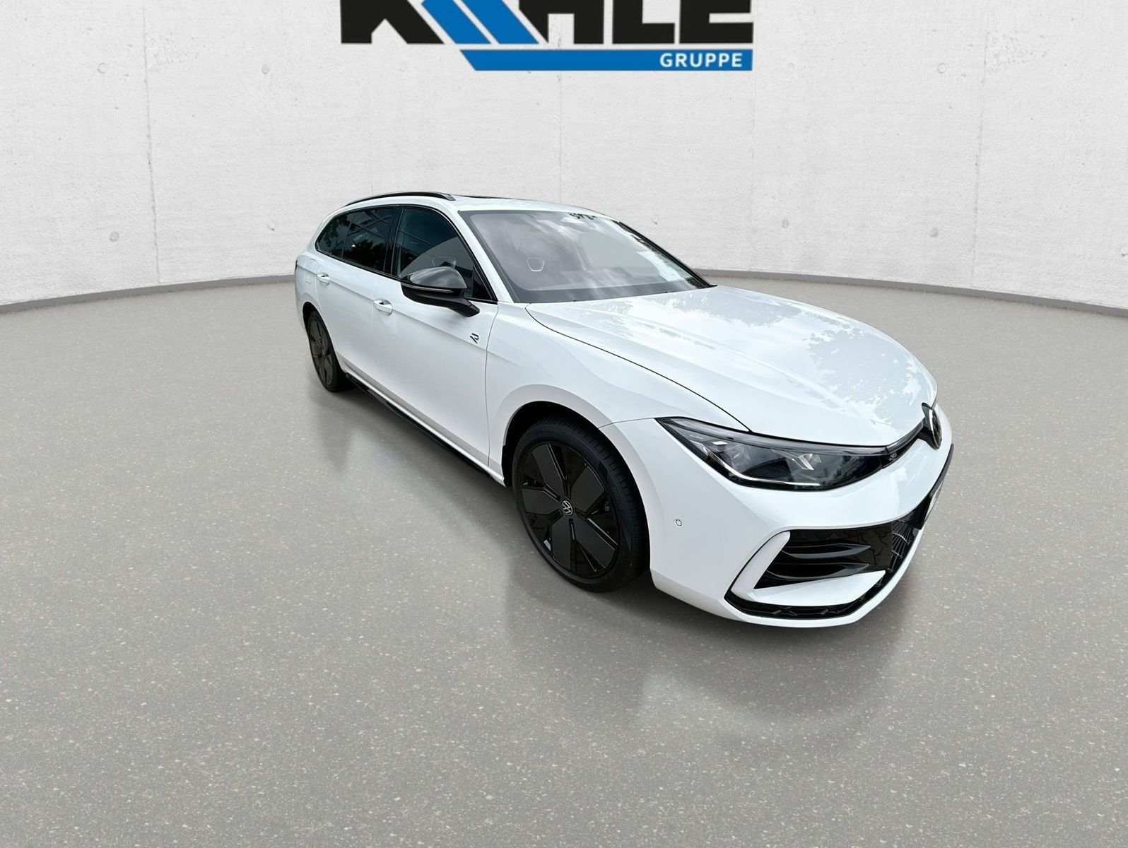 Volkswagen Passat - Bild 2