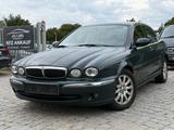 Jaguar 2.5 V6 Classic*Autm*EFH*Aluf* - Jaguar X-Type Benziner Gebrauchtwagen