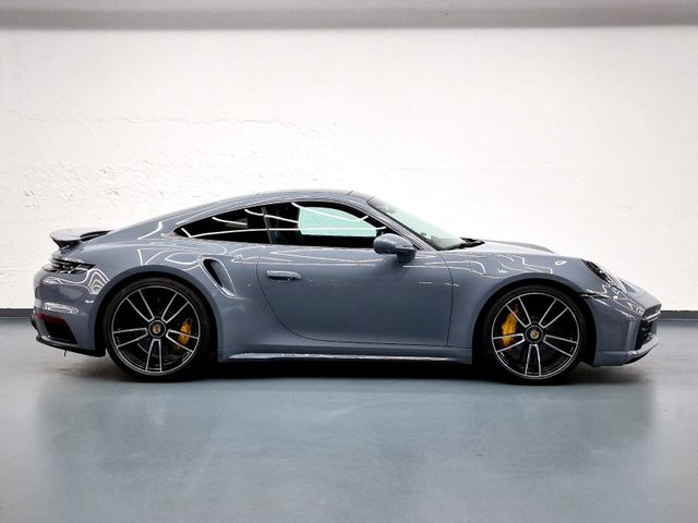 Porsche 911 Turbo S