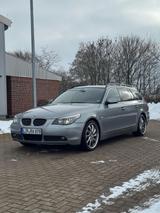 BMW E61 523i Touring Automatik - BMW 5er Reihe aus 2007: Kombi