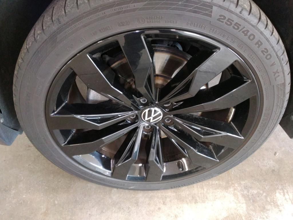 Volkswagen Tiguan Allspace R-Line 4Motion 2.0 TSI AHK*Pano*
