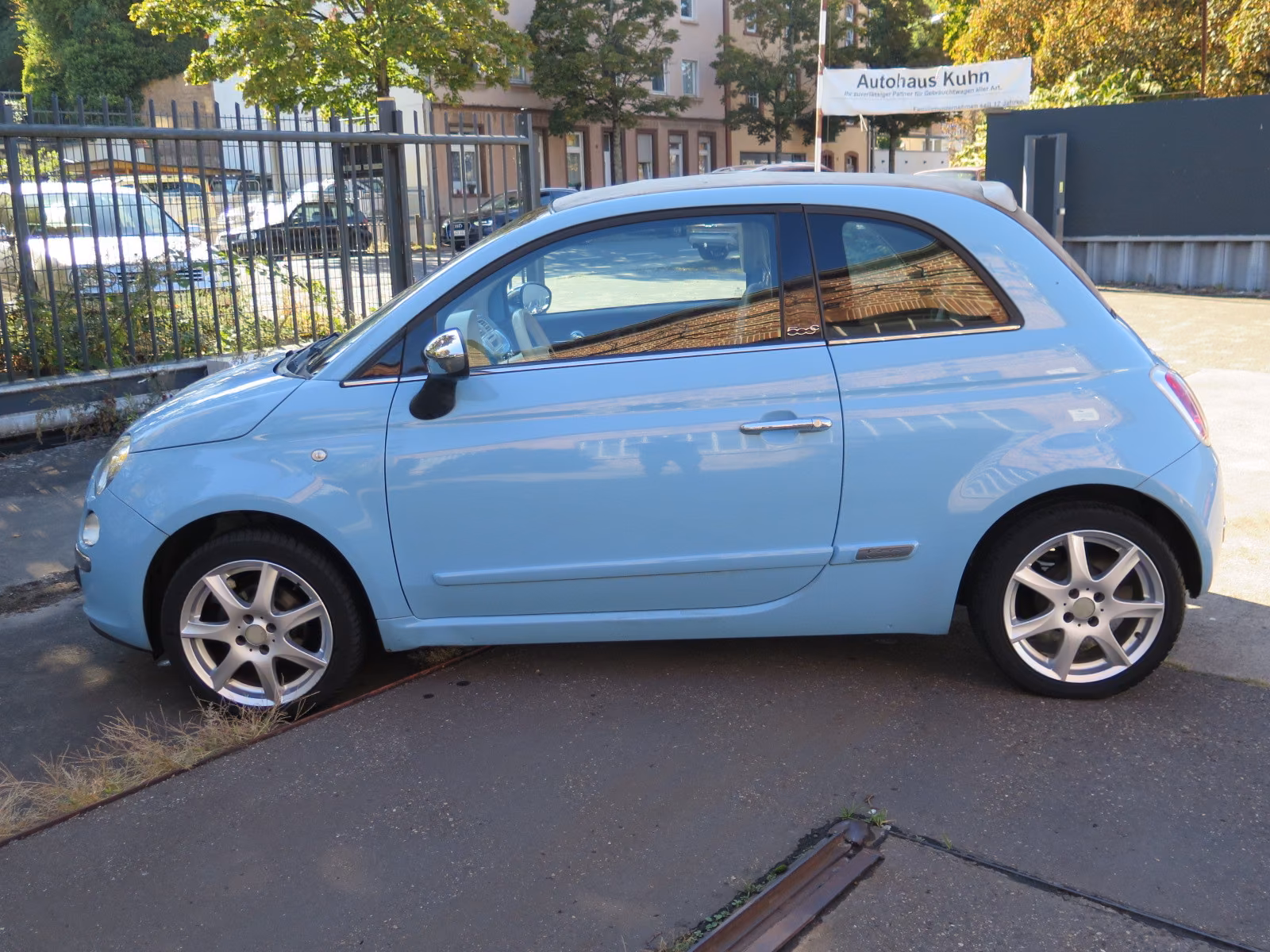 Fiat 500 Lounge Cabrio 1.Hand,Service Neu, Tüv Neu