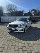 Mercedes-Benz C 220 CDI  Autom. -AMG-Paket - Mercedes-Benz C 220: Cdi AMG
