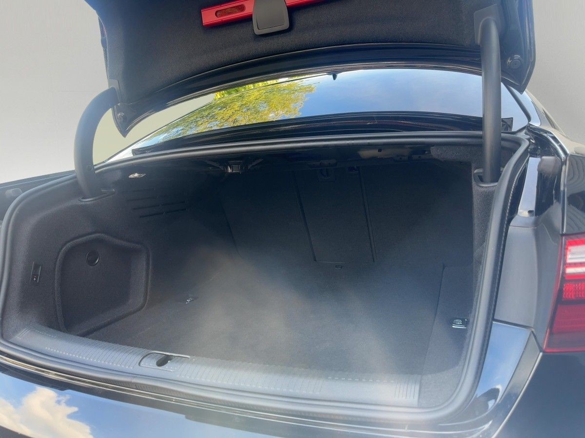 Audi A4 - Bild 6