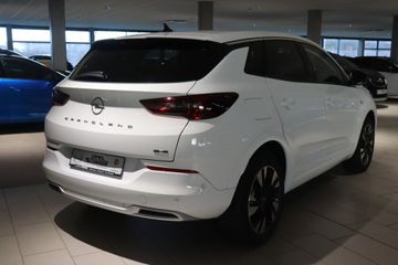 Fotografie des Opel Grandland (X) Grandland Plug-in-Hybrid 1.6 DI AT Elegance