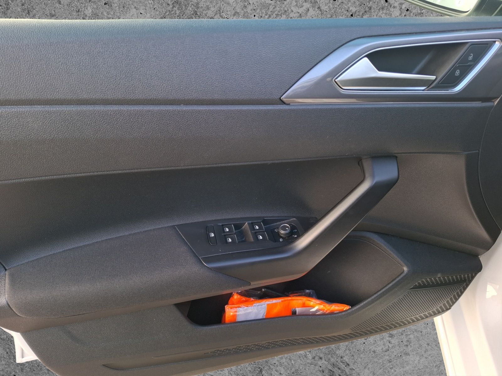 Fahrzeugabbildung Volkswagen Polo TSI Style Matrix Navi AID ACC PDC SH LM
