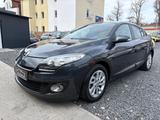 Renault Megane III Lim. 5-trg. Paris*TüV 08/26*SHZ*PDC - gebrauchte Renault Megane aus dem Jahr 2013