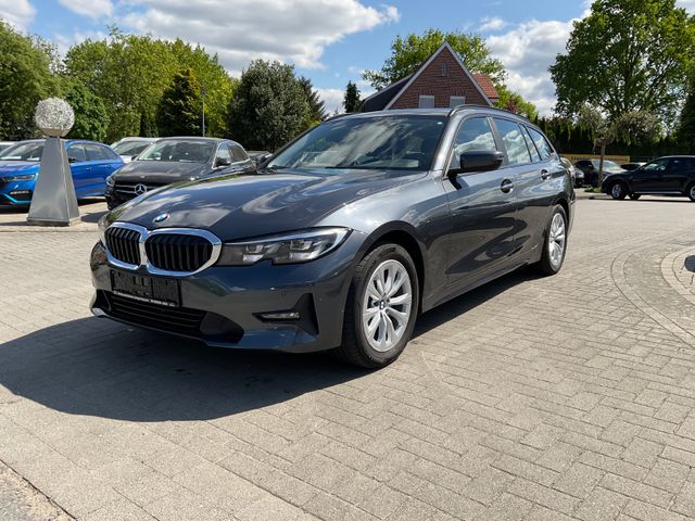 BMW 320d xDrive Touring,AHK,LED,Navi,VirtualCockpit
