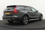 Volvo V60 Cross Country B5 265PK Aut. Inscription Pano - Volvo V60 Cross Country mit Schiebedach
