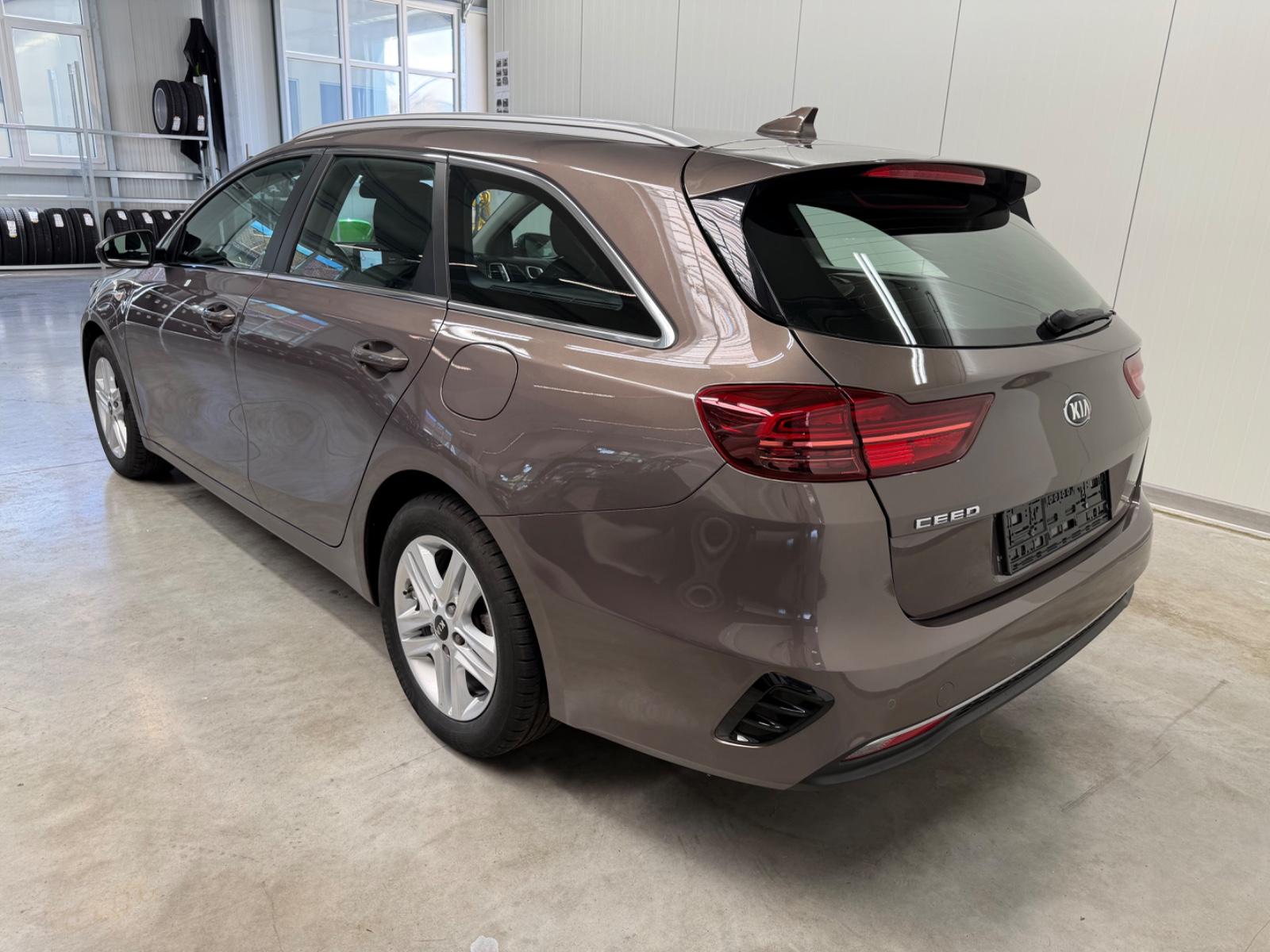 Kia cee'd Sportswagon Vision 1.4T-GDI*1.Hand*DKG*