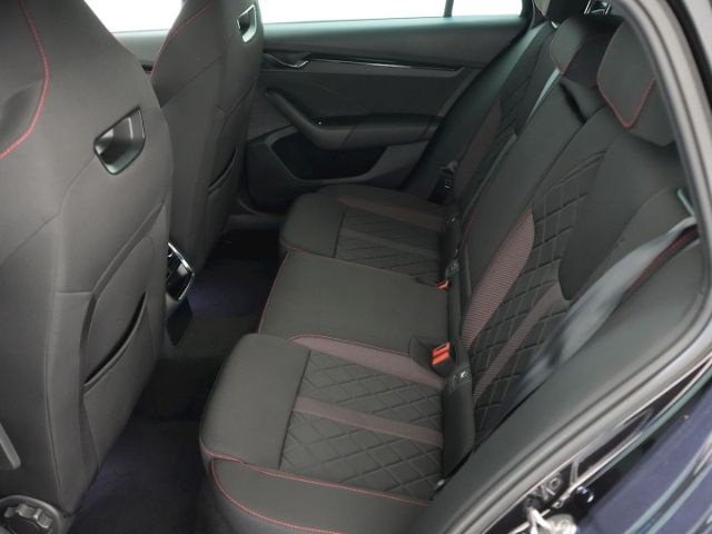 Octavia COMBI RS TDI DSG+ANHÄNGERKUPPLUNG+LED LI