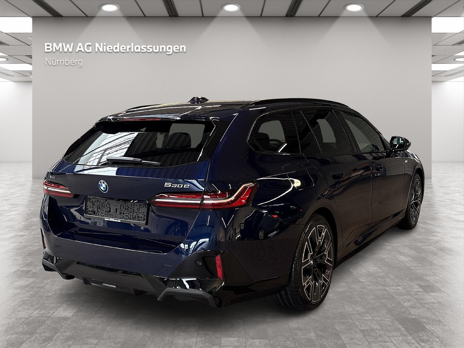BMW 530e xDrive Touring *Kamera 360°*M Sport*Panoram