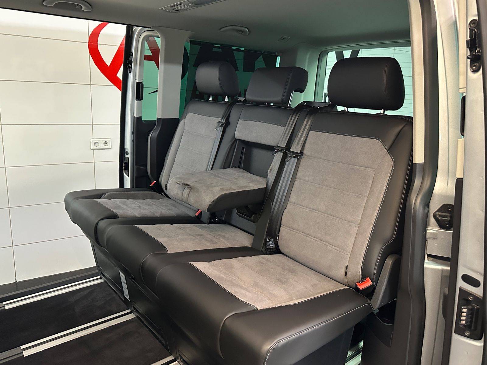 Volkswagen T6.1 Multivan Generation Six FWD Virtual LED foto 19